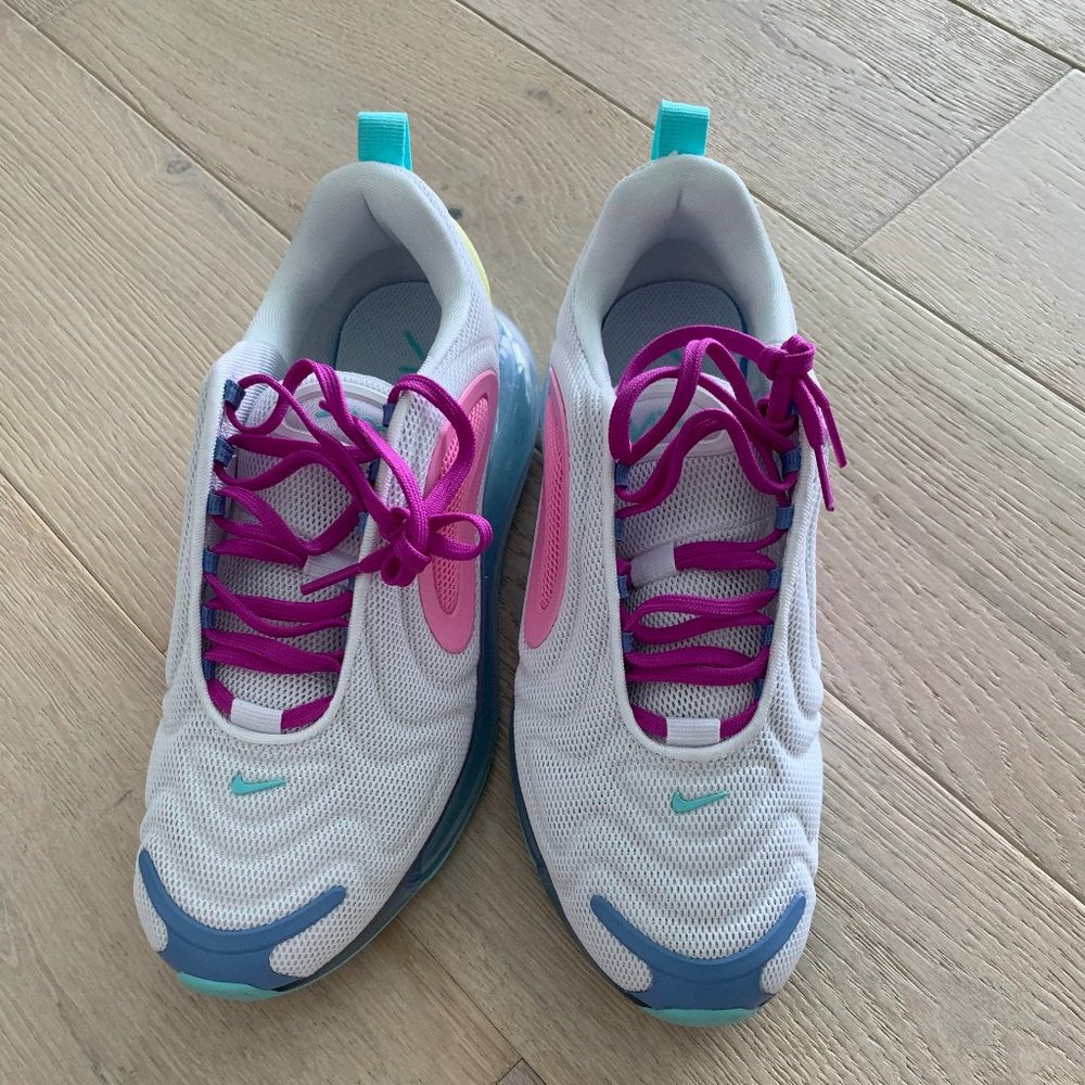 Nike Air Max 720 8.5 Aqua Powder White AR9293 102